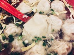 鲜肉小馄饨-梦花街馄饨店(中华苑店)