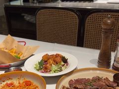 -静香HOUSE·全时段融合餐厅(七星欢乐颂店)