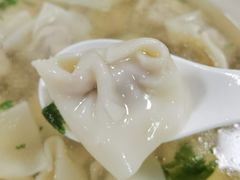 -周震馄饨