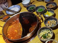 -礼舍·和牛火锅·烤肉·料理餐厅(华茂店)