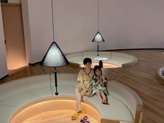 -涨巢·潮玩水疗局