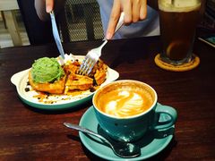 -LIFE'S拉啡斯(客天下·君临长安店)