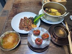 -魁盛居百年鲁菜馆(县西巷店)