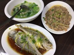 -罗记家常菜(鸿景花园店)
