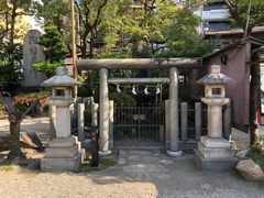 -难波八坂神社