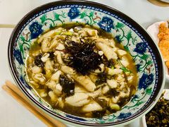 特制雪菜黄鱼拌面-明呈黄鱼面馆(斜土路店)