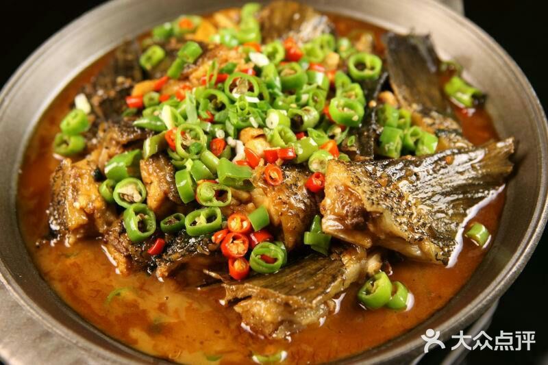 朋友宴江南土菜(东方太阳城店)秘制千岛湖臭鱼尾图片