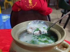 -先鲜鲫鱼粥