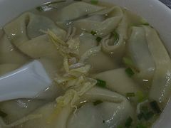 -绿杨馄饨临顿路店