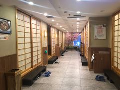 -青瓦餐厅·生鱼片·韩园烤肉(西塔店)