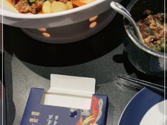 -凤凰湘语·海派湘菜(浦东旗舰店)