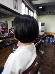 -镁连社·美联社
