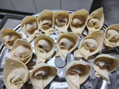 -乐禧母婴全自营月嫂(宝山店)