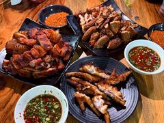 -乔岩保应烧烤店