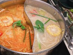 -椰子湾·海南火锅·糟粕醋·椰子鸡(正大广场店)