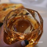 那边人少比较清静，这家可能因为开在Mall里