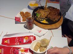 -豪享来(我格广场店)