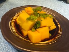 -香巴拉云南餐厅(华莱坞店)