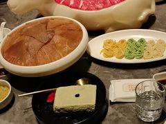 -德天肥牛海鲜火锅(城西银泰店)