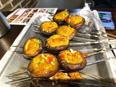 -三个大叔烤羊肉串·炭炉砂锅菜(西三旗店)