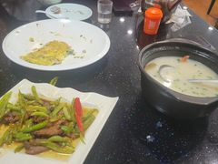 -胶东海鲜大排档(北太平庄店)