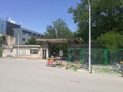 -家和家美家具城-停车场