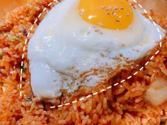 辣白菜炒饭-原始泥炉烤肉(总店)