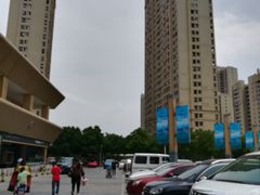 -万宝财富商业广场
