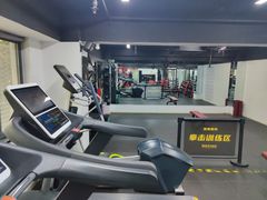 -坚果健身24小时工作室(定西路店)