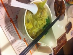 雲吞面-新大咀港式茶餐厅(宝山万达店)