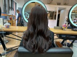 -FRIDAY星期五专业美发沙龙