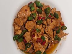 -佬麻雀·新湘菜(东方宝泰店)