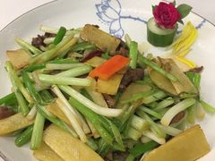 -围龙屋客家食府(福田店)