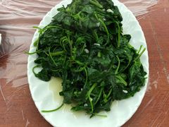 -王万妈卤猪脚(青岩交通路)