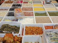 -三角地菜市场(吉祥路店)