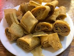 炸咯吱盒-六爷门框百年卤煮