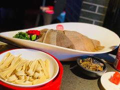 -九鼎轩脆毛肚火锅(南京东路店)