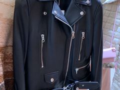 -Acne Studios(芮欧百货店)
