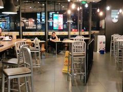 -汉堡王(华润五彩城店)