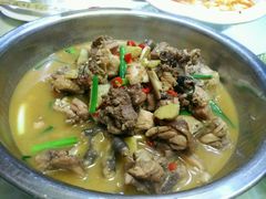 -独一佳老胡湘菜馆(矿山路店)