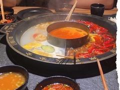 -味舵主重庆火锅(邓尉路店)