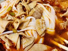 -薛记襄阳香辣牛肉面(平安路店)