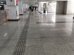 -上海虹桥站-P9停车场