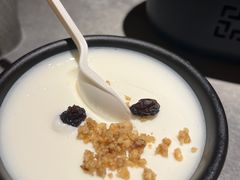 自制酸奶-耶里夏丽·丝路新疆菜·清真食品(徐汇南丹东路臻选店)