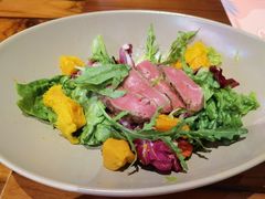 澳大利亚侧腹牛排蔬菜碟-Brut Eatery Wine Bar & Restaurant (建国东路店)
