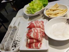 -德林酸菜鱼火锅(南丹店)