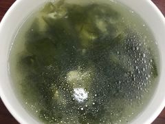 -上海宝信宝马4S店
