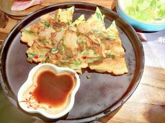 -明洞阿姨·韩式酱蟹烤肉·创意料理(三元桥店)