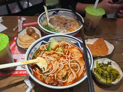 -鑫花溪牛肉米粉(景德路店)
