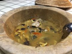 -云南野生菌石锅鱼石锅鸡(大金塔店)